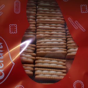 Sandwich de galleta rellena de limón