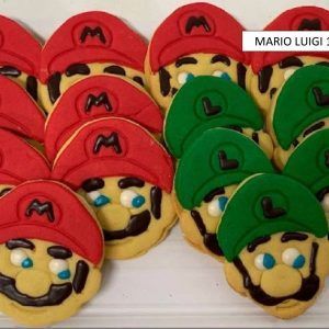 Galleta con forma de Mario y Luigi